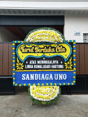 Papan Bunga Duka di Sawahan Timur