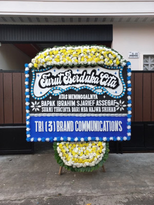 Papan Bunga Duka di Sawahan Timur